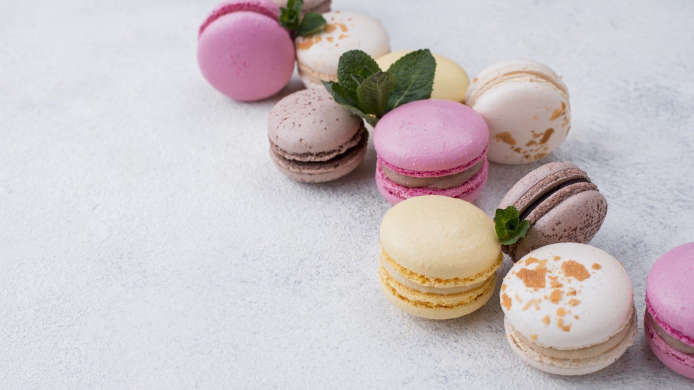 My 10 Tips when Baking Macarons! - Meraki-X